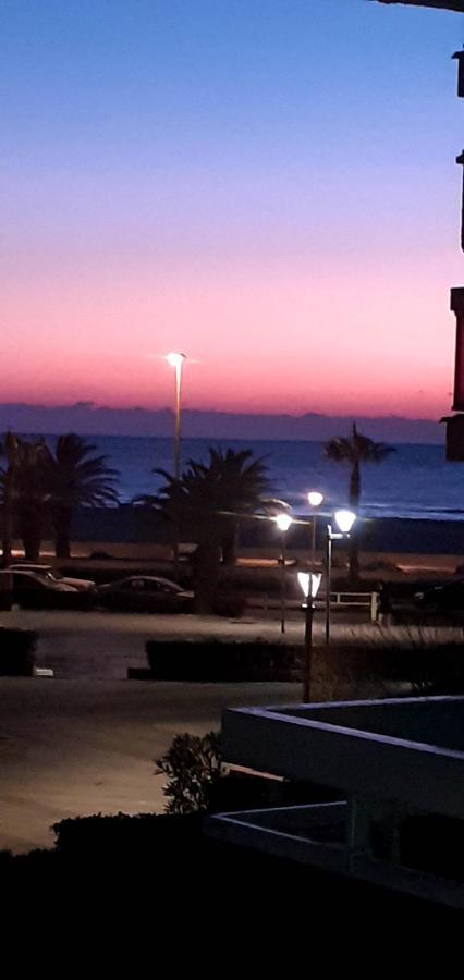 Studio Pop Canet En Roussillon Exterior photo